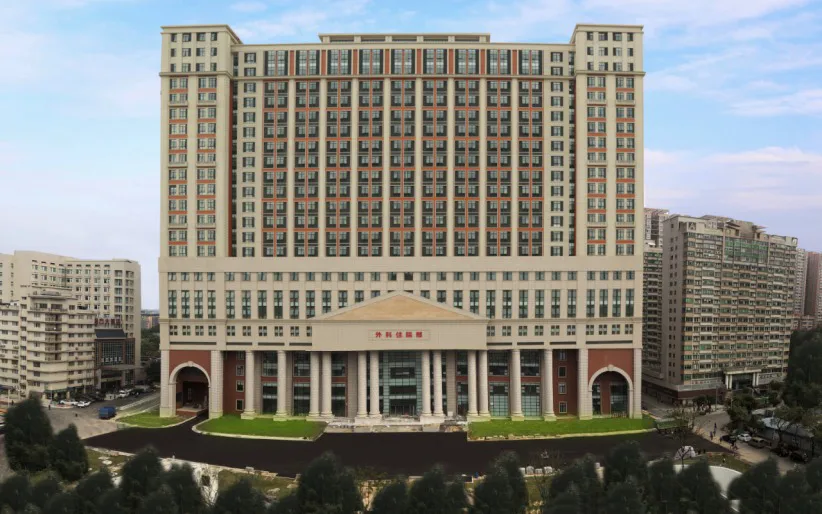 Blank image placeholder for the Zhongshan University First Hospital listing card